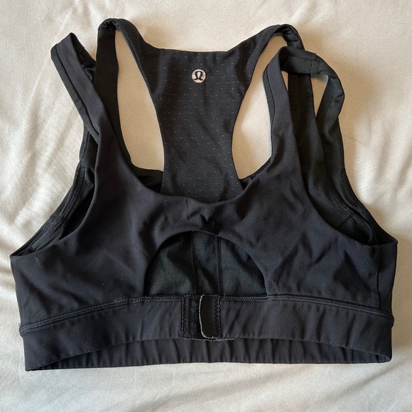 LULULEMON | Sports bra | black / polkadot mesh - Picture 2 of 4